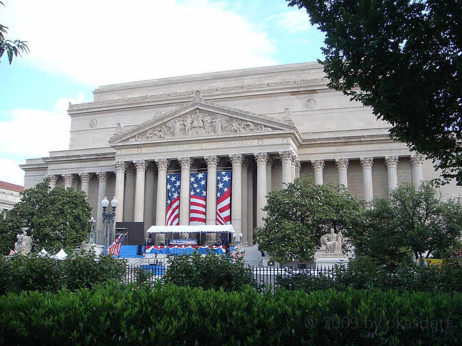 Washington DC [2009 July 03] 024.JPG - Scenes from The National Gallery of Art Sculpture Garden